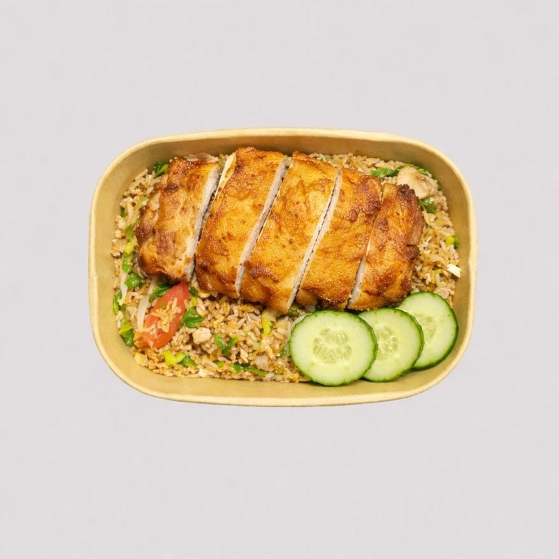 Khao Pad (Crispy chicken).